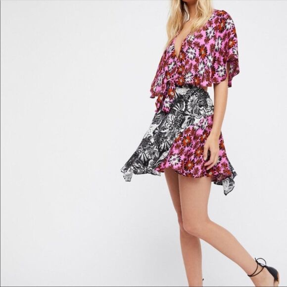Free People Dark Star Mini Floral Open Back Boho  Dress Size XS - Picture 2 of 13